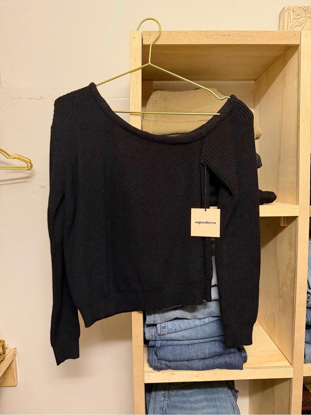 SUPERDOWN Ravie One Shoulder Sweater - Picture 4 of 5